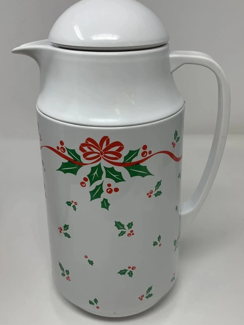 Vintage 1992 Corelle Winter Holly 1 Qt Thermal Server NEW Never Used Christmas